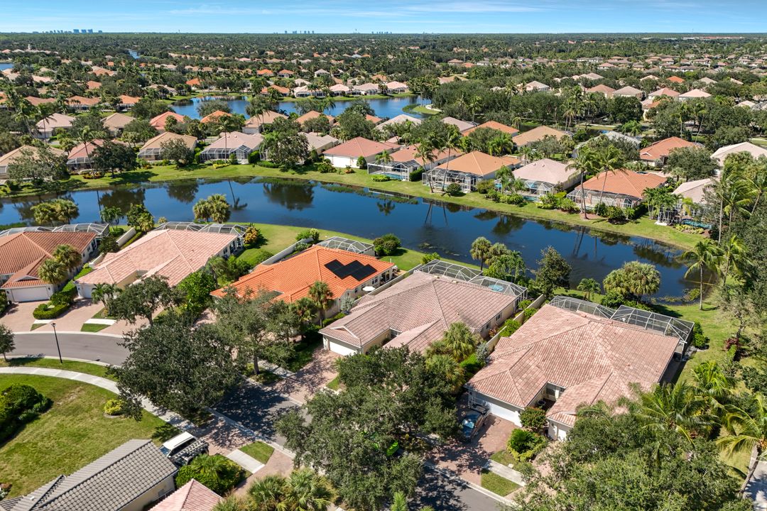 3701 Whidbey Way, Naples, FL 34119