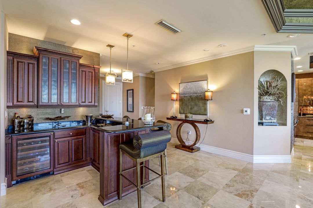 4951 Bonita Bay Blvd #PH203, Bonita Springs, FL 34134