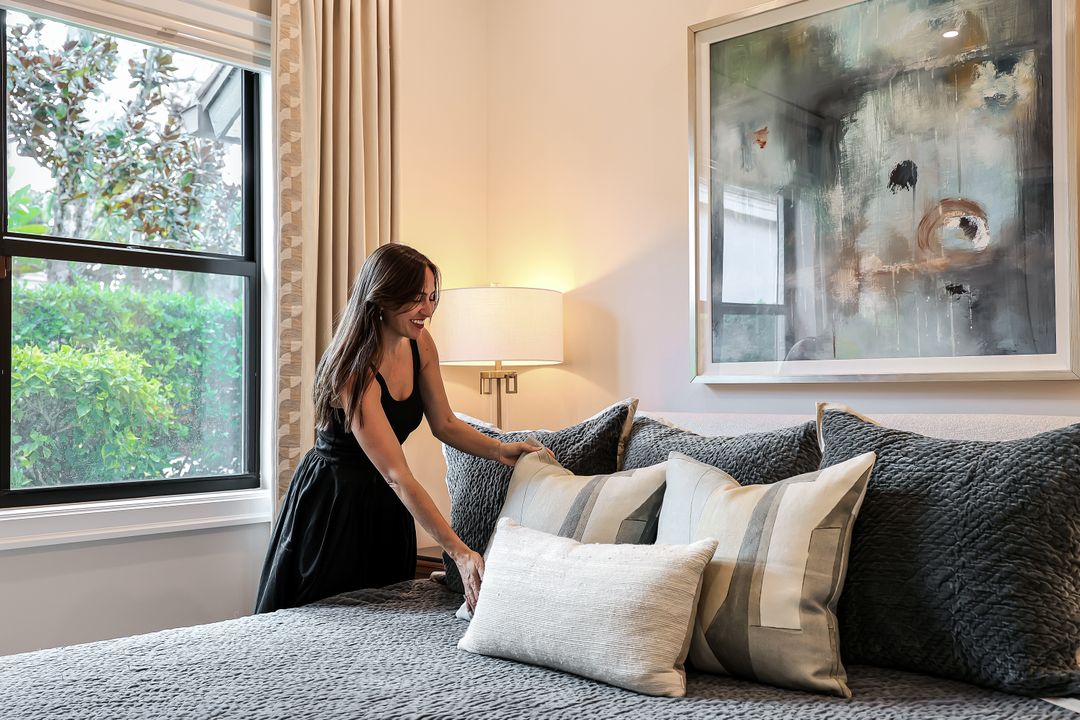 470 Terra Vista Ct, Naples, FL 34119