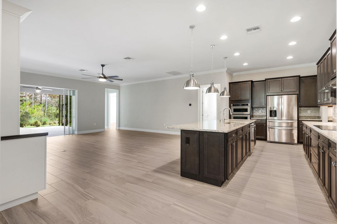 3837 Helmsman Dr, Naples, FL 34120