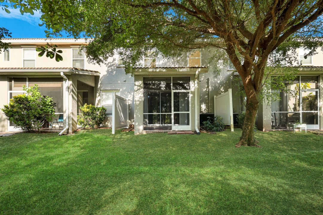 19551 Bowring Park Rd #104, Fort Myers, FL 33967