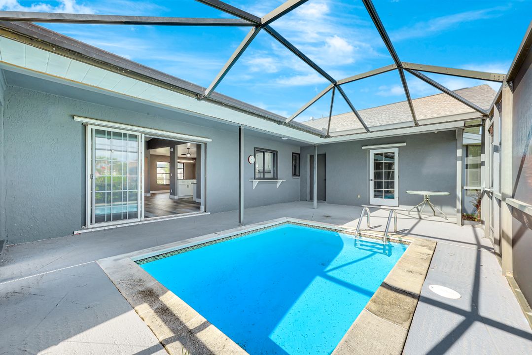 1207 SE 29th Terrace, Cape Coral, FL 33904