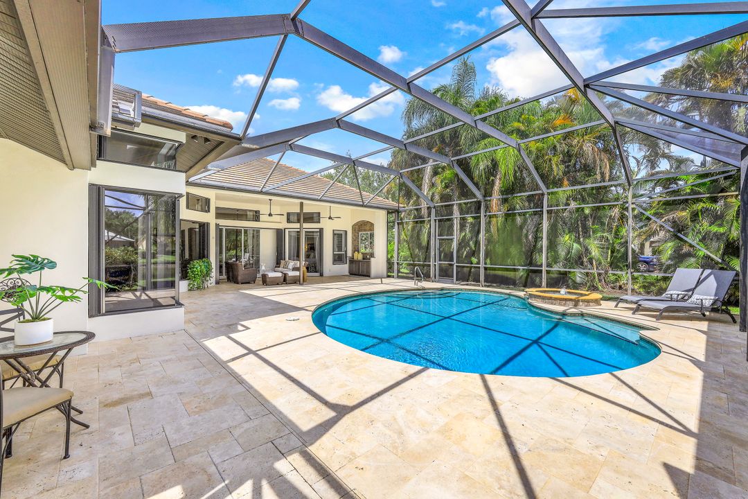 11819 Warbler Ct, Naples, FL 34119