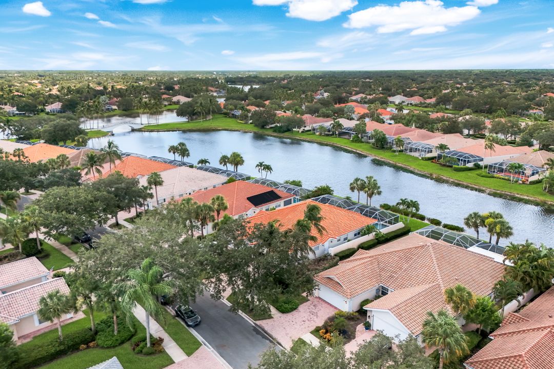 4922 Kingston Way, Naples, FL 34119