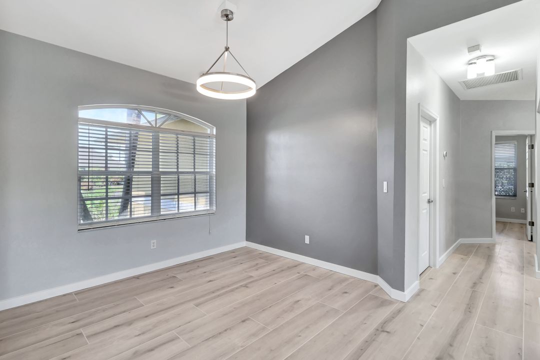 4200 29th Pl SW, Naples, FL 34116
