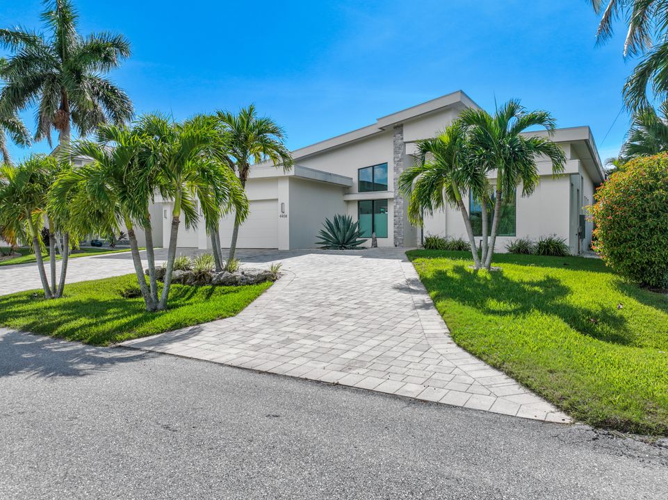 4408 SW 28th Pl, Cape Coral, FL 33914
