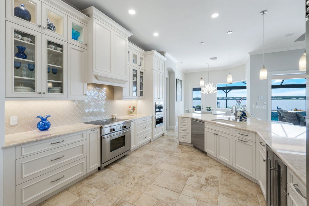 9380 Slate Ct, Naples, FL 34120