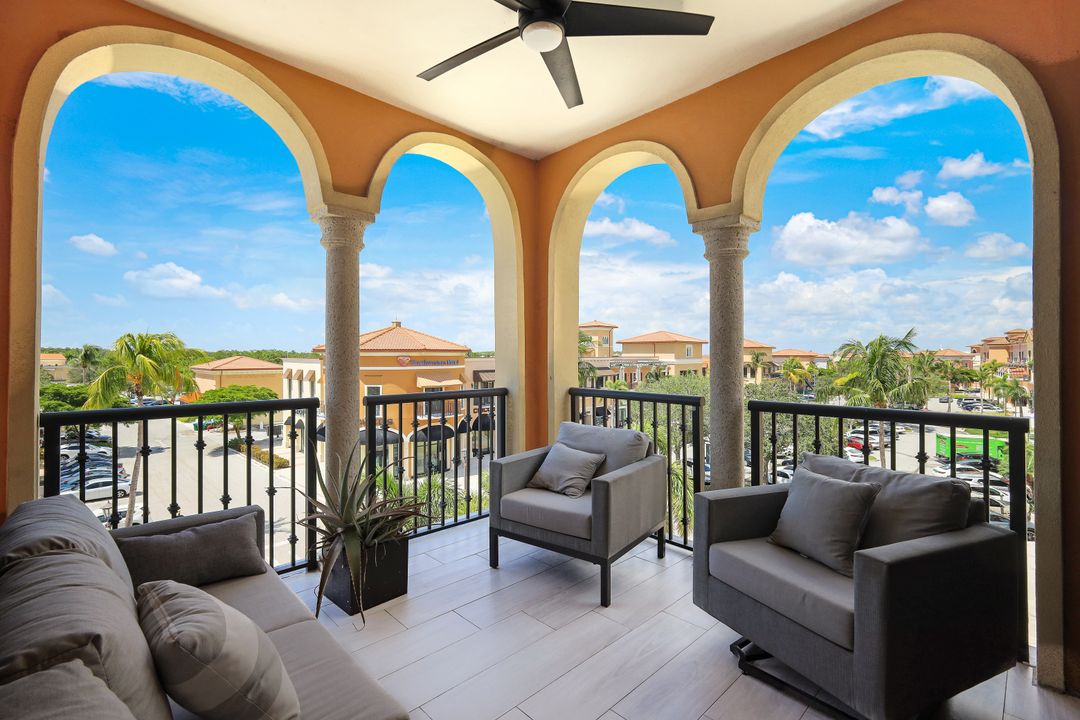 23191 Fashion Dr, Estero, FL 33928