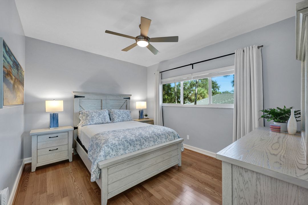 25011 Goldcrest Dr, Bonita Springs, FL 34134