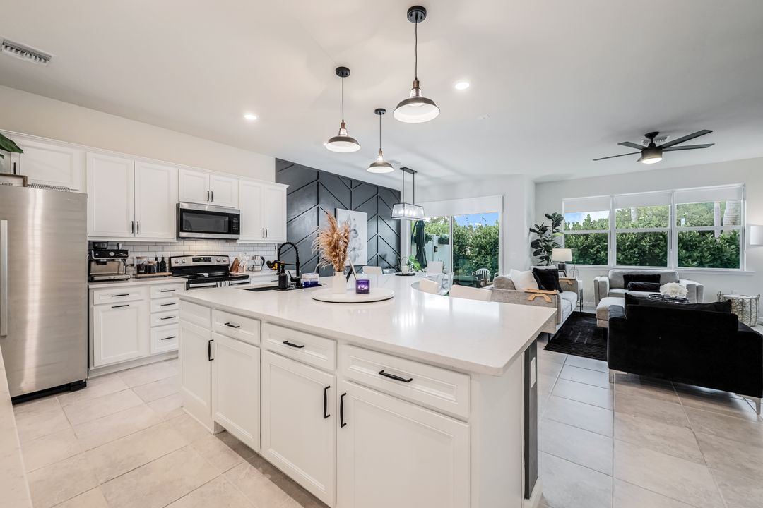 12133 Mahogany Cove St, Fort Myers, FL 33913