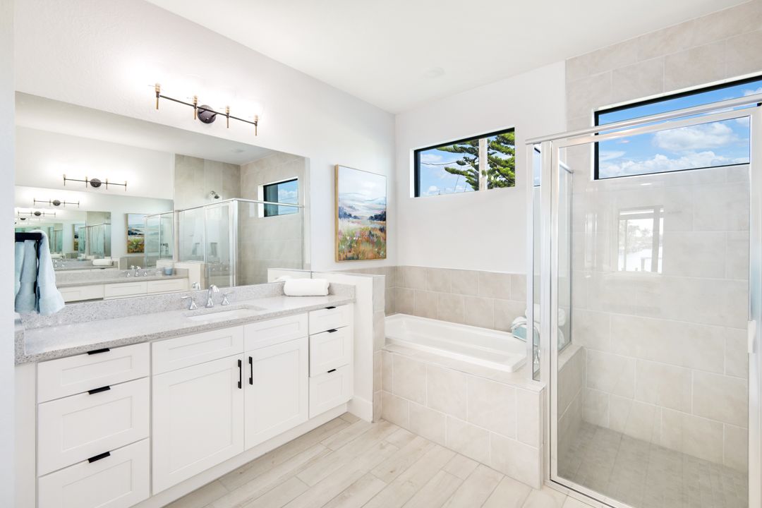 5244 Agualinda Blvd, Cape Coral, FL 33914