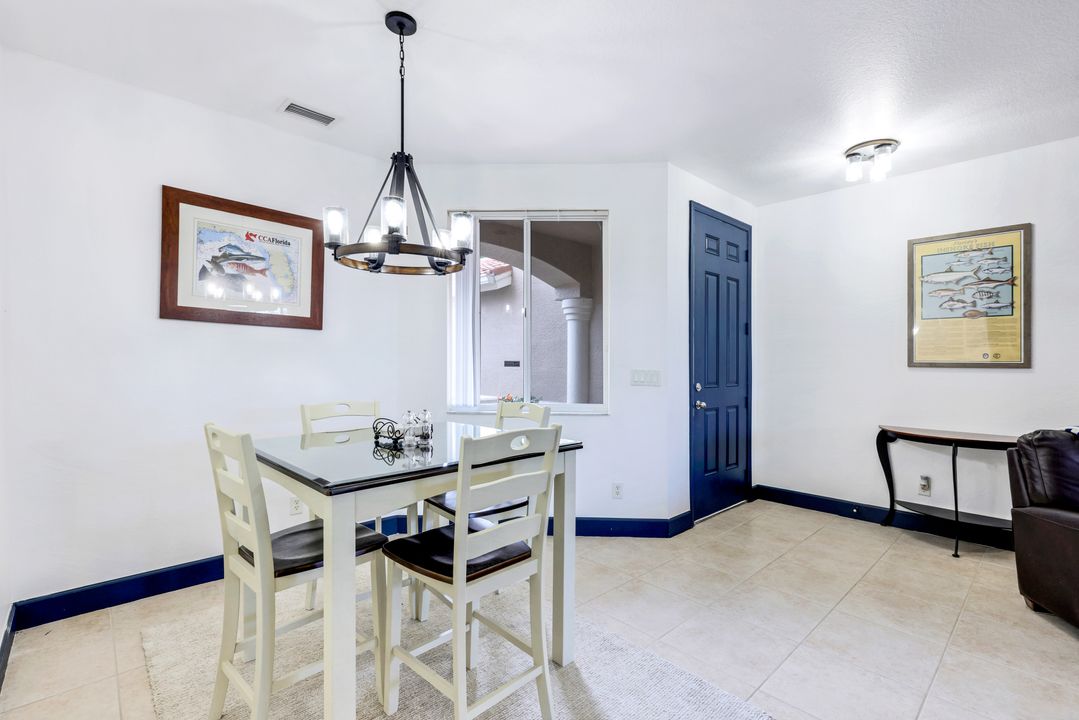 9683 Roundstone Cir, Fort Myers, FL 33967