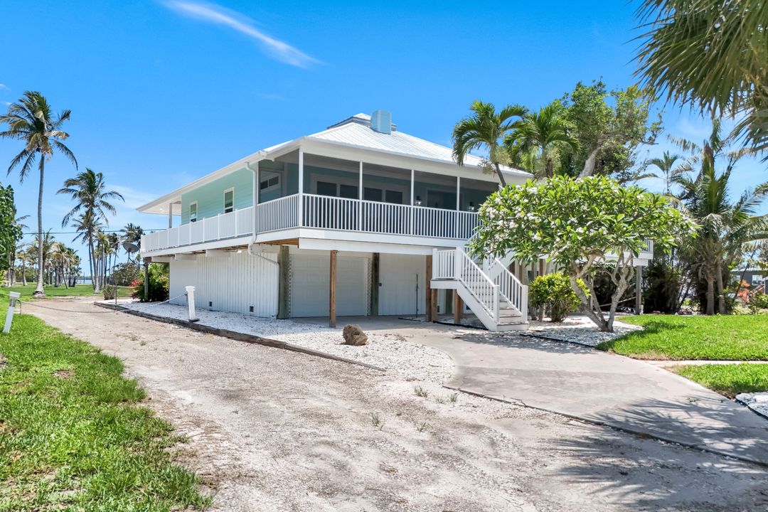8335 Main St, Bokeelia, FL 33922
