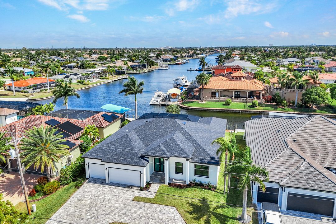 5011 Pelican Blvd, Cape Coral, FL 33914