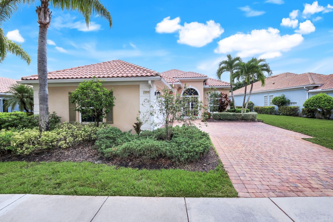 15395 Trevally Way, Bonita Springs, FL 34135