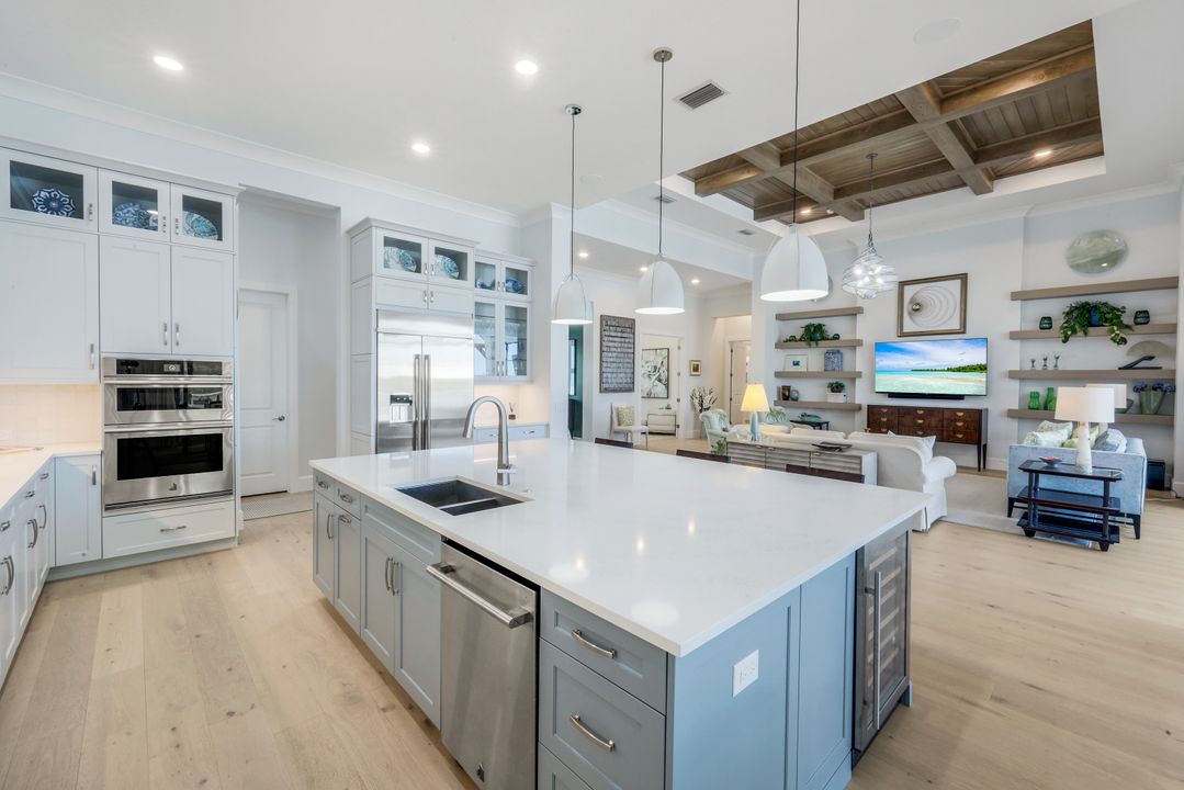 8859 Nevis Wy, Naples, FL 34112