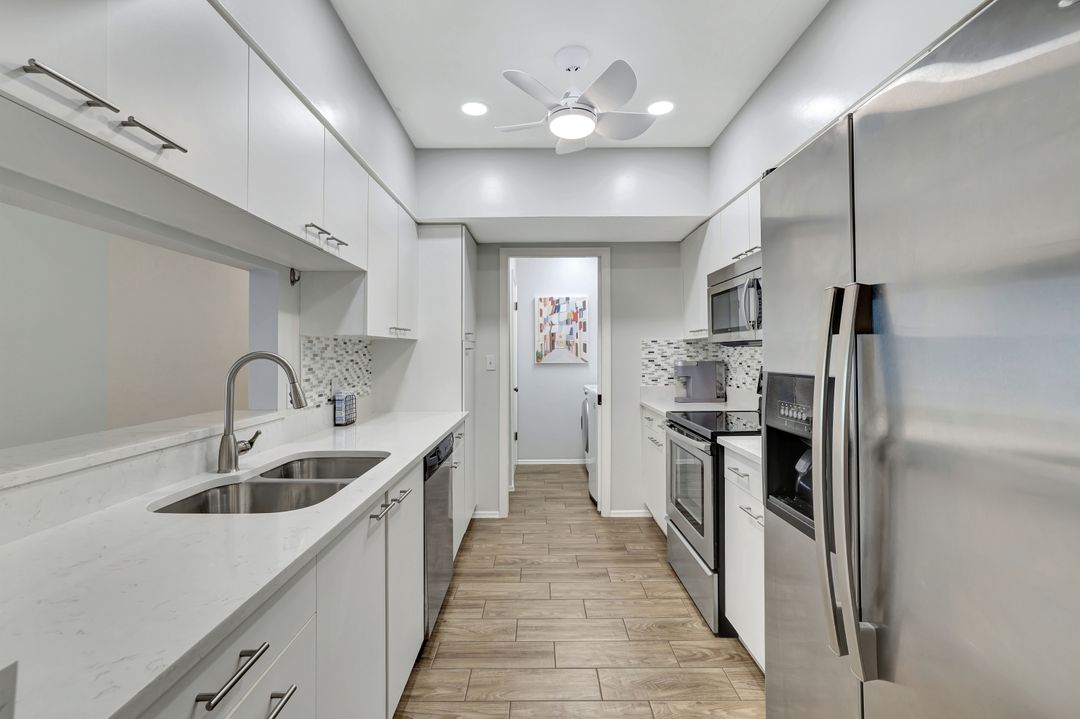 108 Siena Way #108, Naples, FL 34119