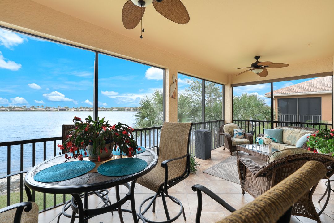 10610 Smoke House Bay Dr, Naples, FL 34120