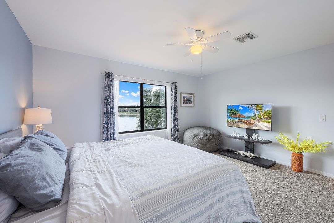 14762 Sutherland Ave, Naples, FL 34119