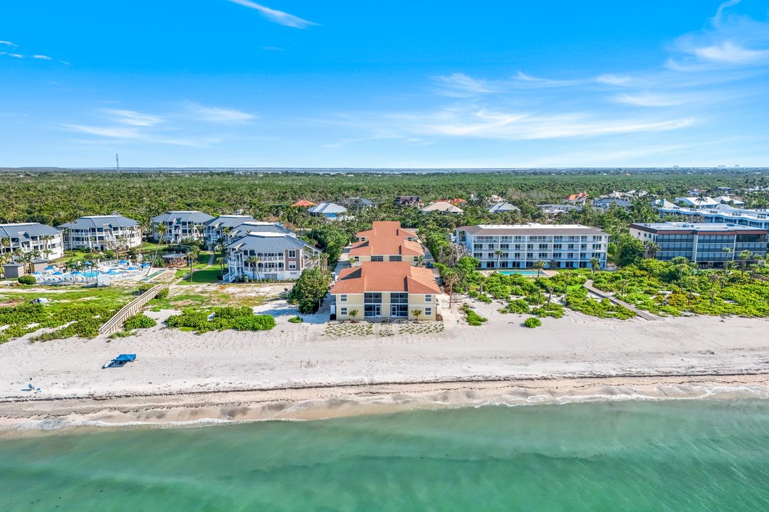 2321 W Gulf Dr #1E, Sanibel, FL 33957