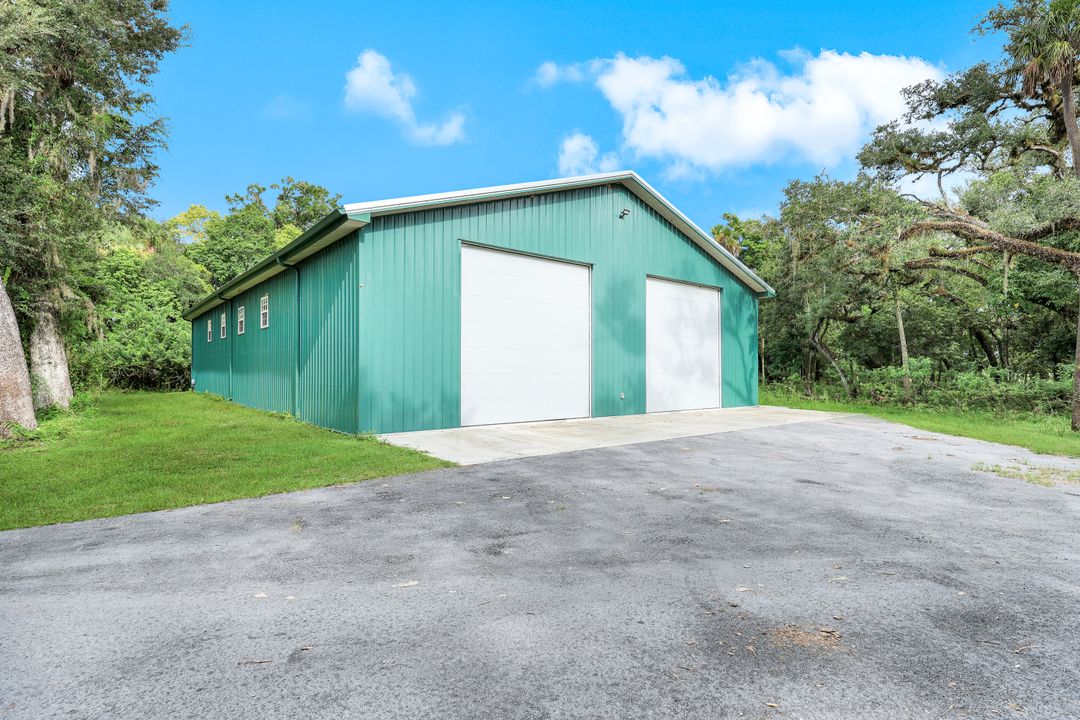 21211 Palm Beach Blvd, Alva, FL 33920