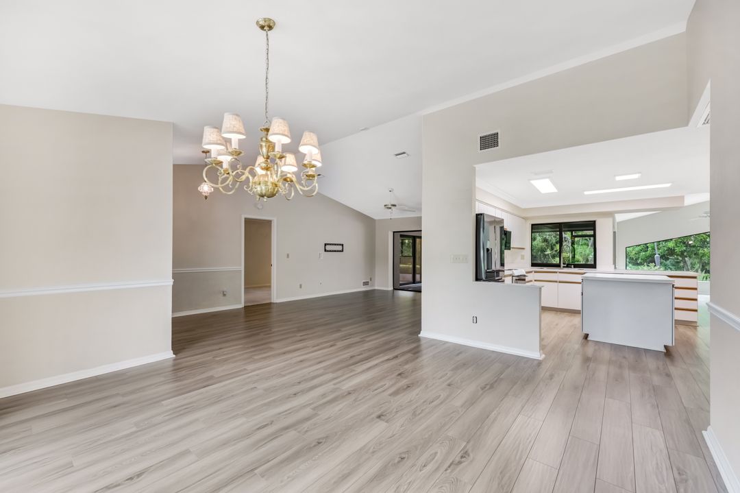 509 Cypress Way E, Naples, FL 34110