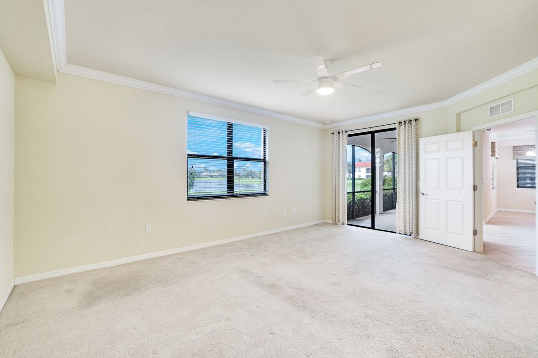 3165 Aviamar Cir #102, Naples, FL 34114