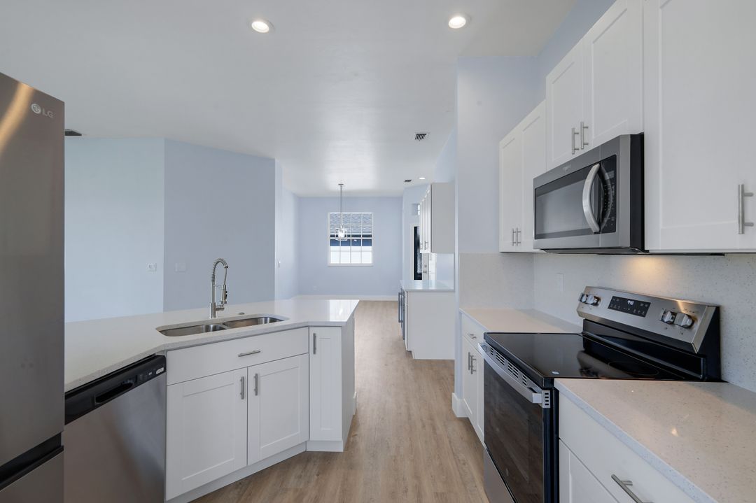 3895 Sabal Springs Blvd, North Fort Myers, FL 33917