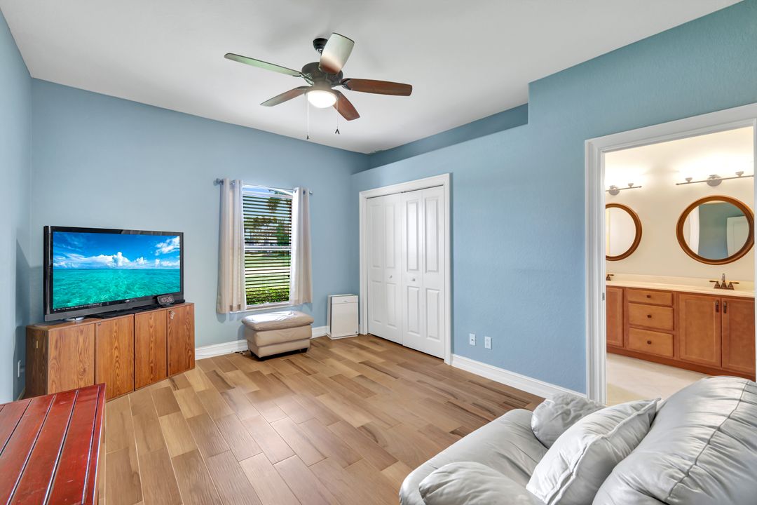 18493 Royal Hammock Blvd, Naples, FL 34114