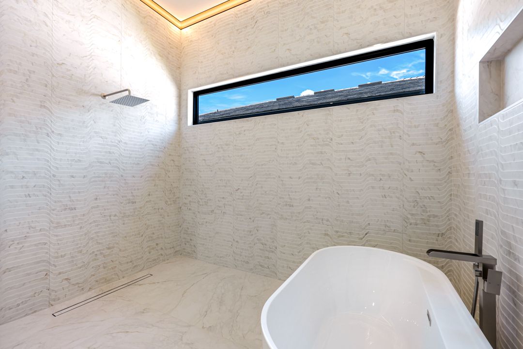 1381 Trail Terrace Dr, Naples, FL 34103