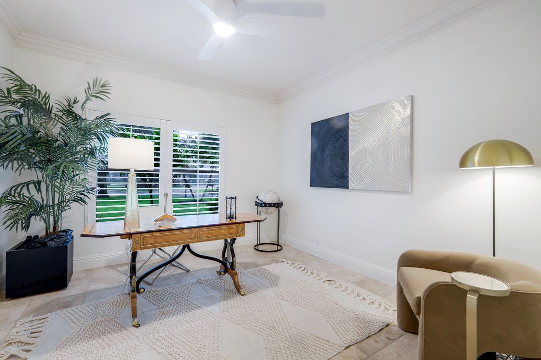 11819 Warbler Ct, Naples, FL 34119