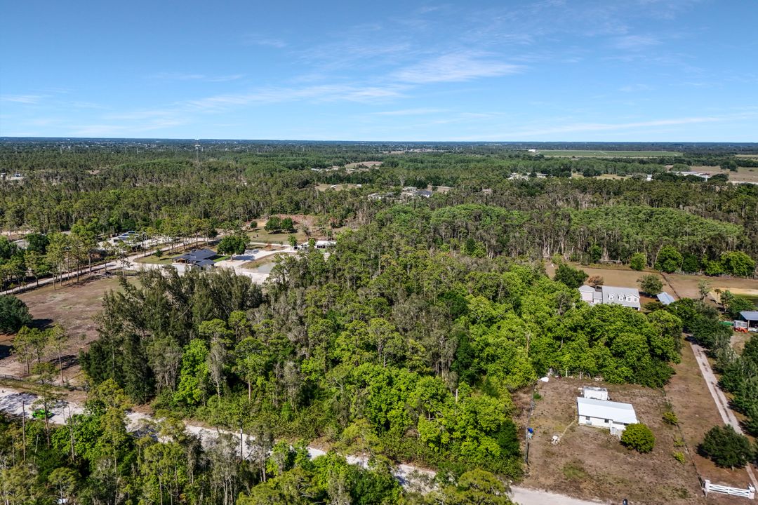 12571 Shawnee Rd, Fort Myers, FL 33913