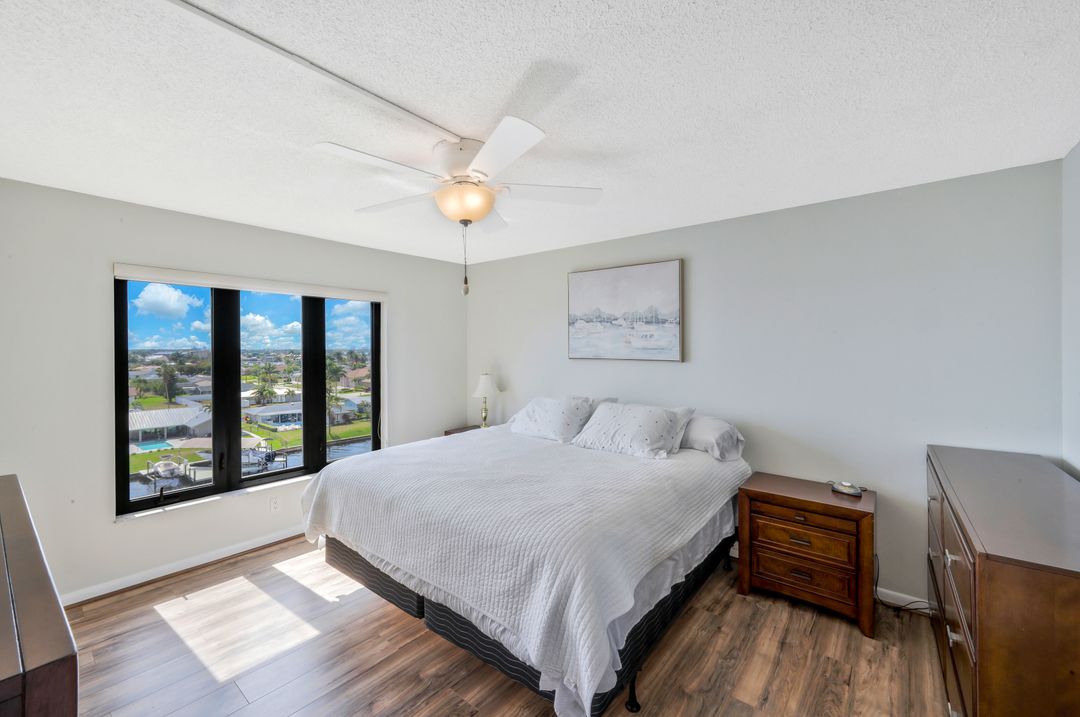 4280 SE 20th Pl #703, Cape Coral, FL 33904