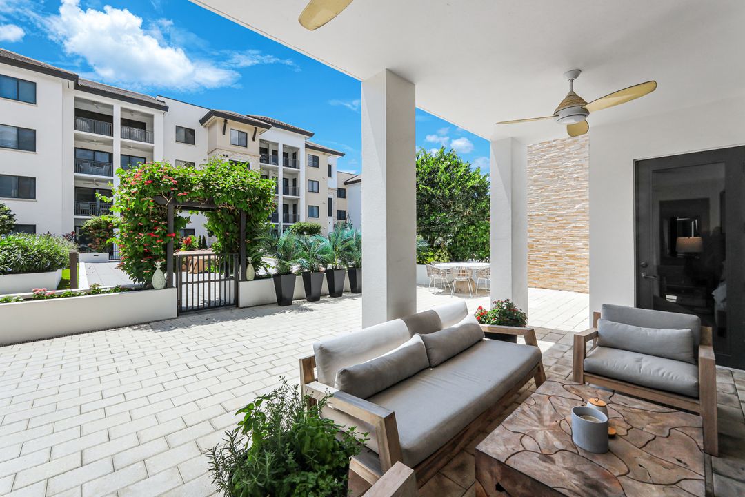 1030 3rd Ave S #216, Naples, FL 34102