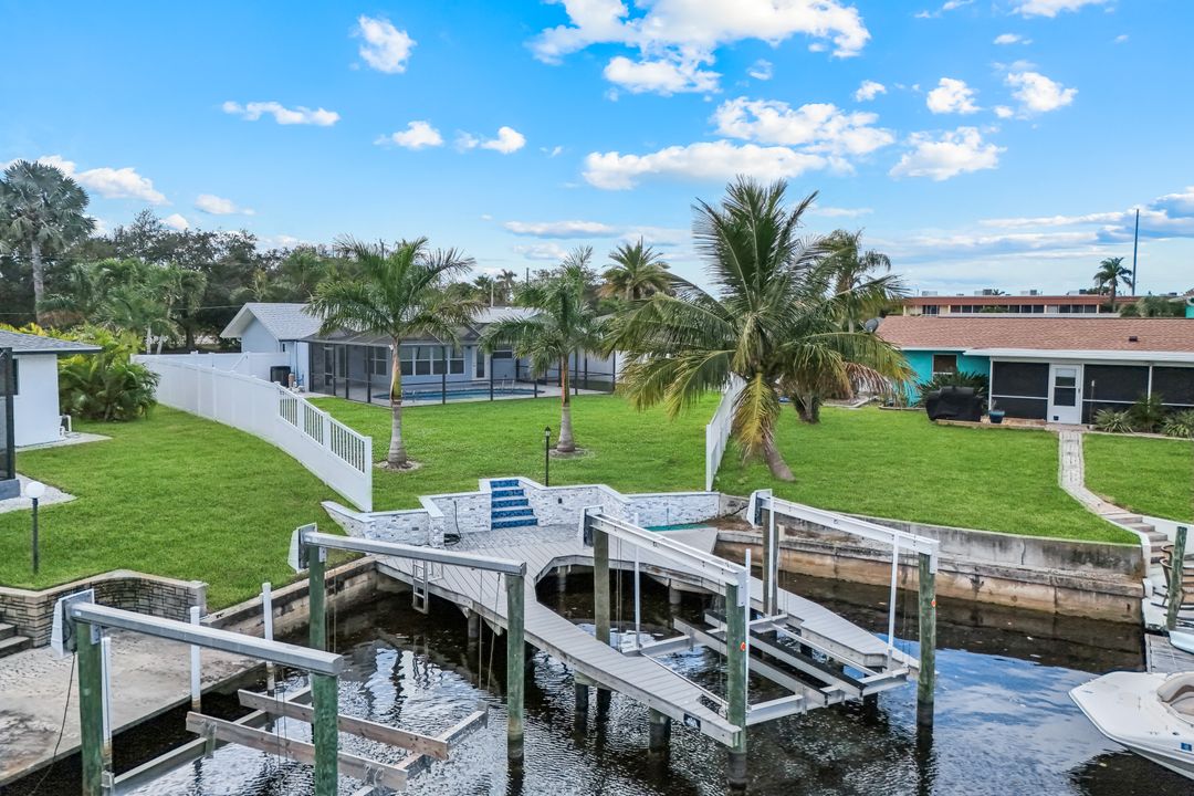 1621 SE 29th Terrace, Cape Coral, FL 33904