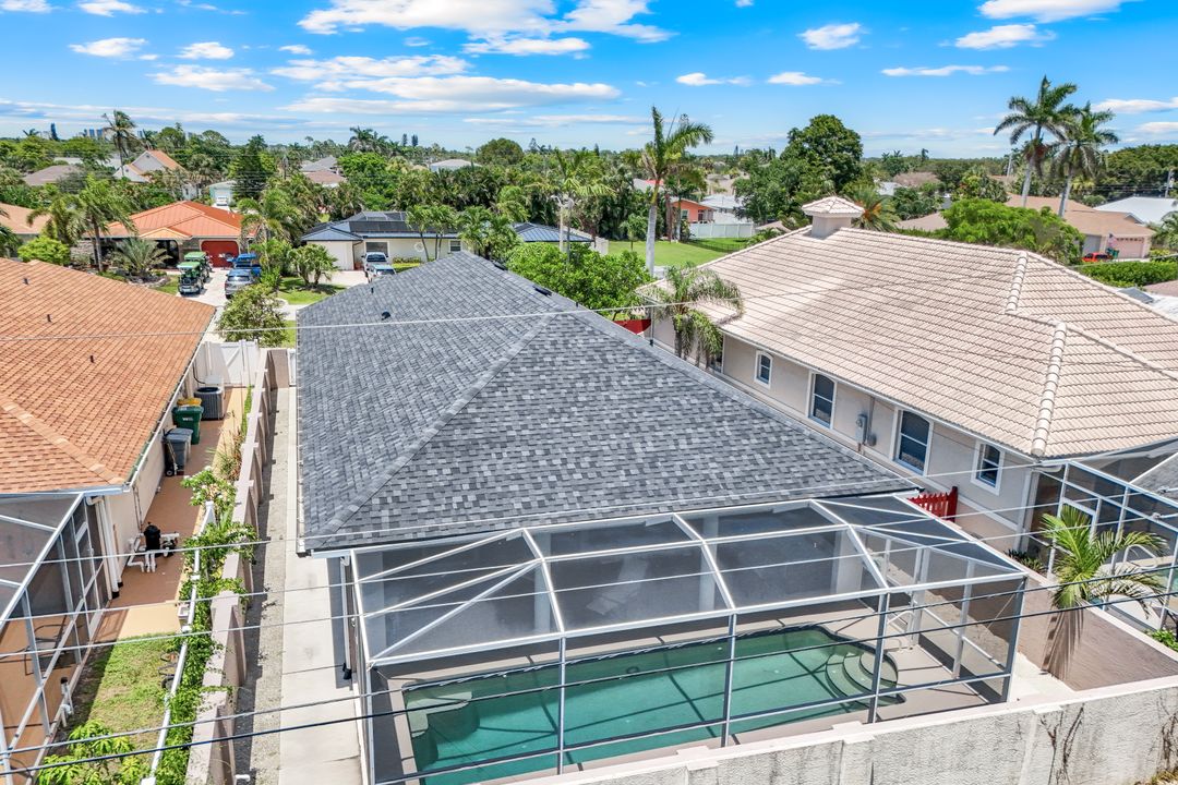 746 101st Ave N, Naples, FL 34108