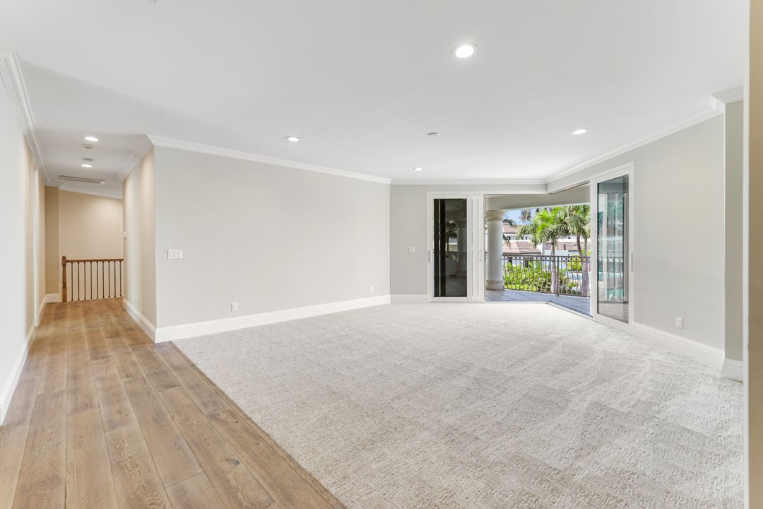 384 Mooring Line Dr, Naples, FL 34102