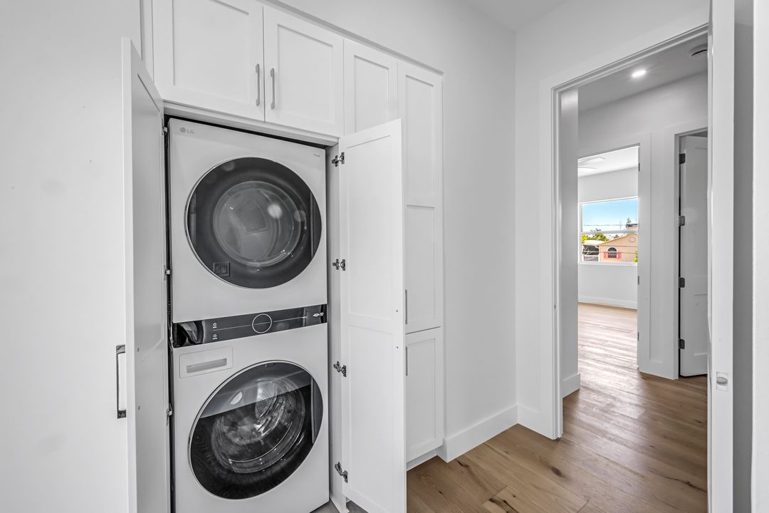 742 Nerita St, Sanibel, FL 33957