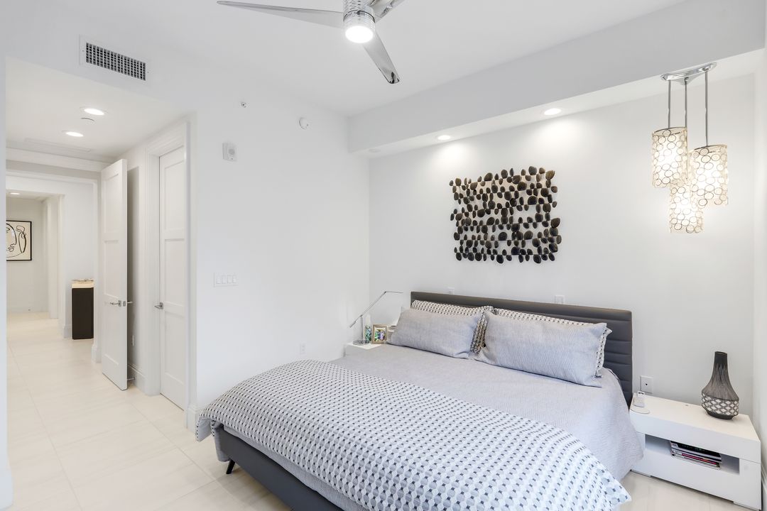 1135 3rd Ave S #210, Naples, FL 34102