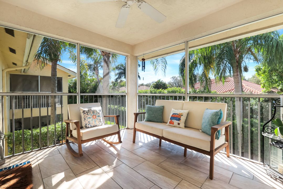 7767 Jewel Ln #203, Naples, FL 34109