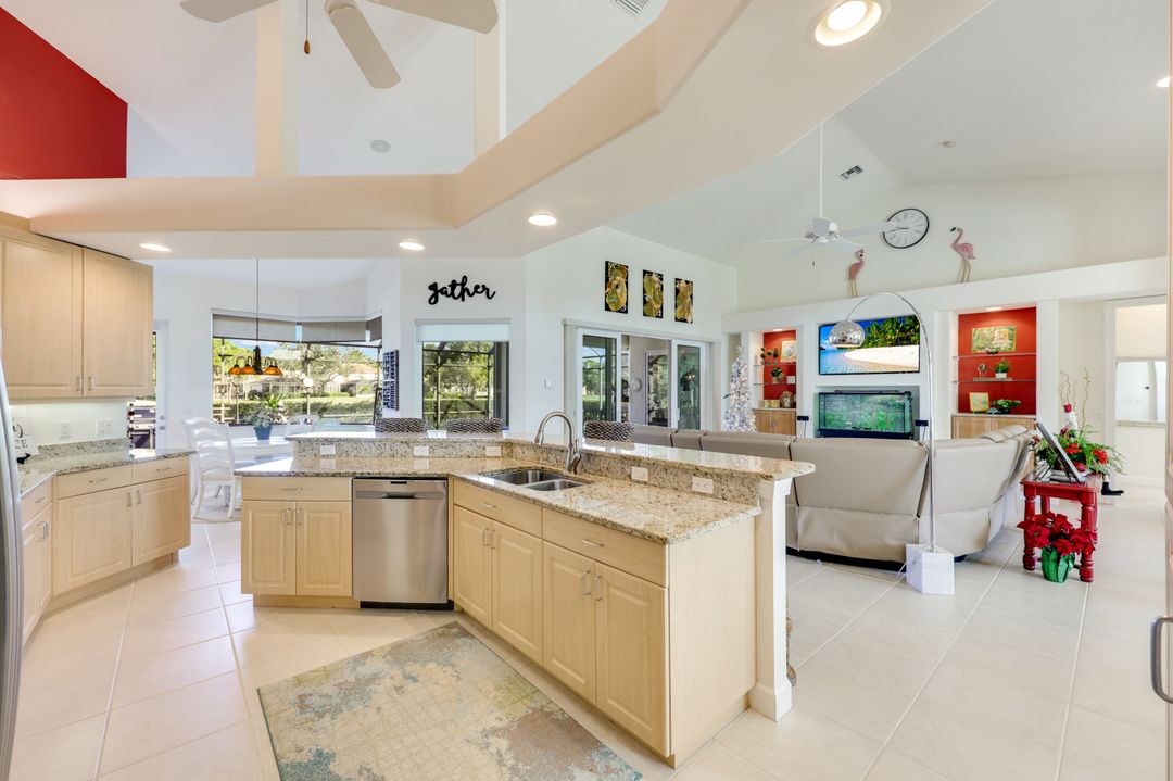 9852 Treasure Cay Ln, Bonita Springs, FL 34135