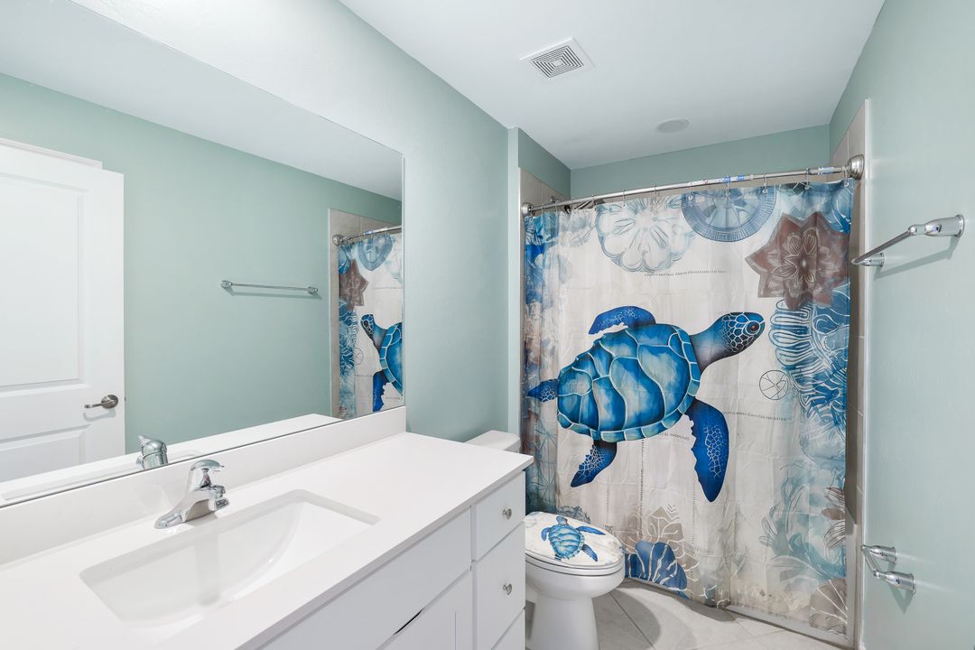 360 Pembroke St, Lehigh Acres, FL 33974
