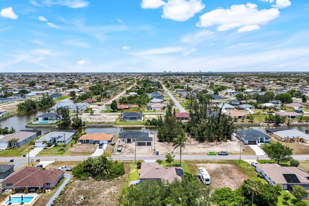 502 NW 7th Ave, Cape Coral, FL 33993