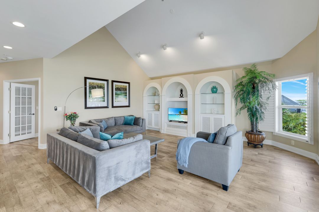 21500-21504 Indian Bayou Dr, Fort Myers Beach, FL 33931