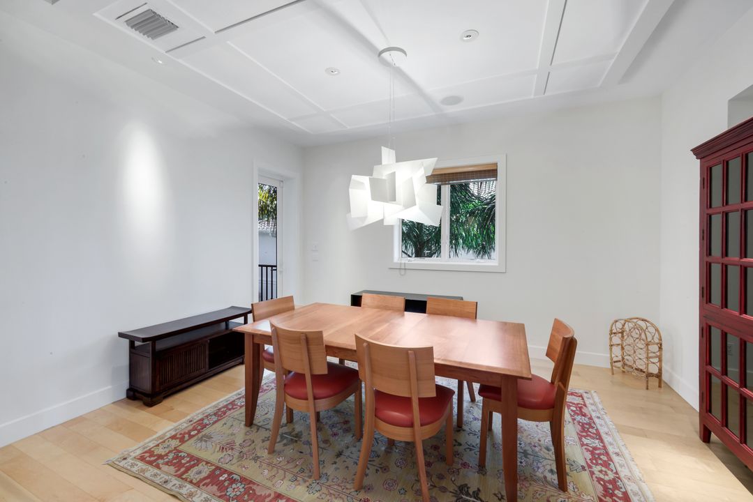 834 Hideaway Cir W, Marco Island, FL 34145
