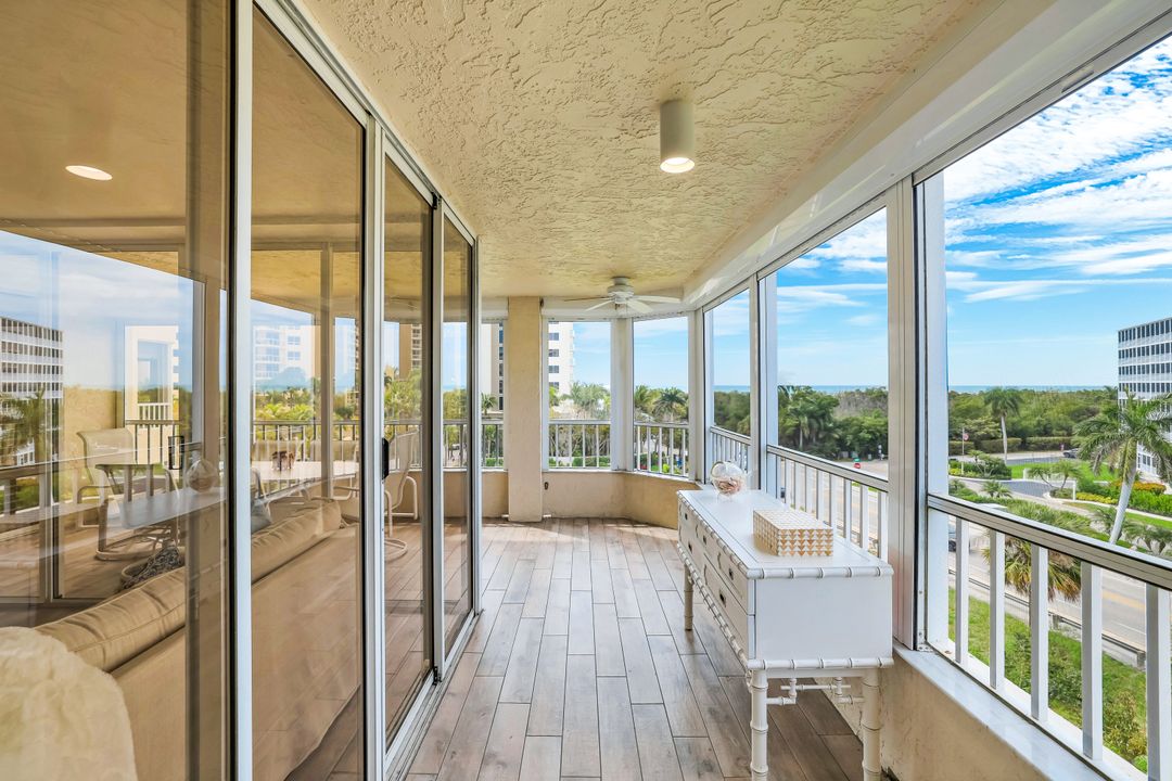 11118 Gulf Shore Dr #A401, Naples, FL 34108