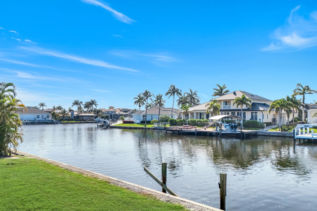 1889 Woodbine Ct, Marco Island, FL 34145