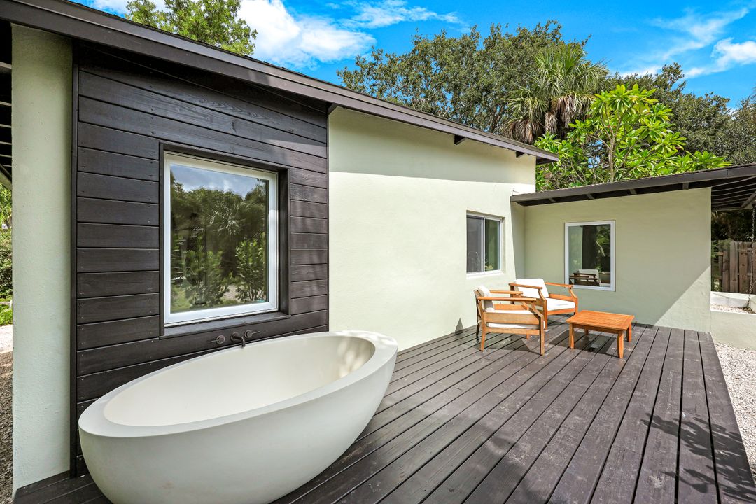 3032 Coco Ave, Naples, FL 34112