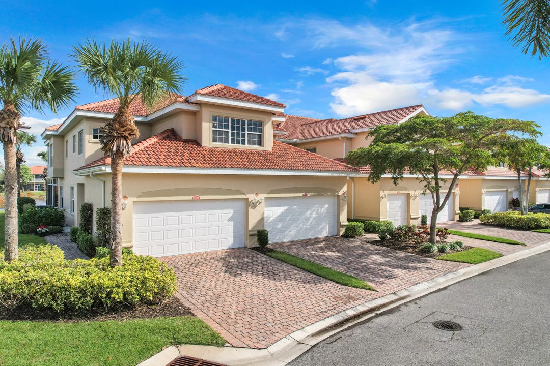 5600 Chelsey Ln #201, Fort Myers, FL 33912