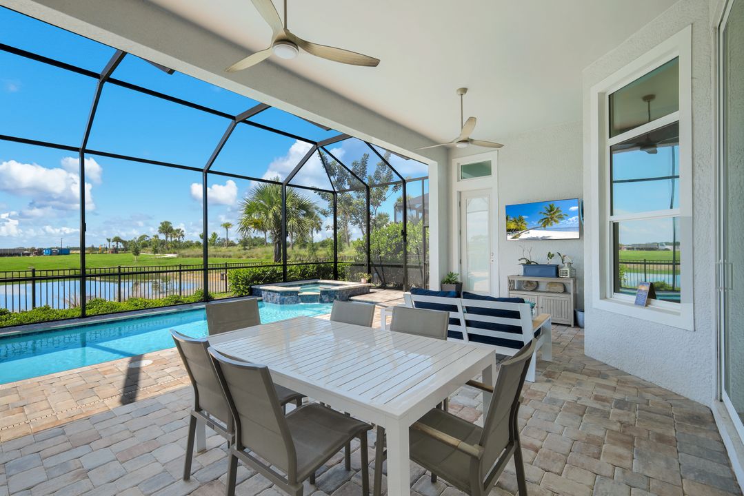 12406 Citrine St, Alva, FL 33920